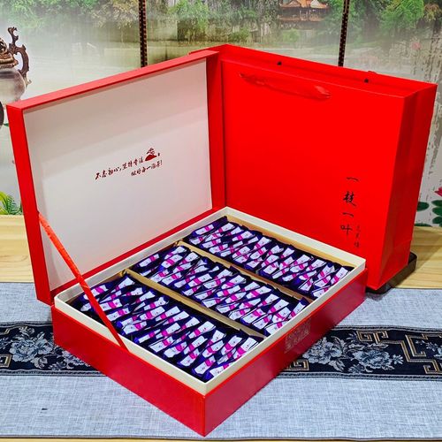 厂家批发武夷山茶叶新茶红茶正山小种个性送礼小种礼盒装可代发